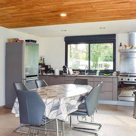 Beautiful Home In Pradines With Kitchen Exterior foto